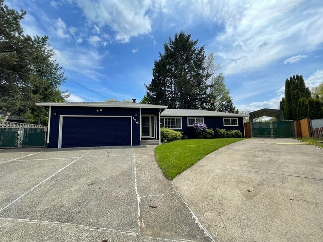 Building Photo - 3Bd/2Ba Beaverton House with RV Parking an...