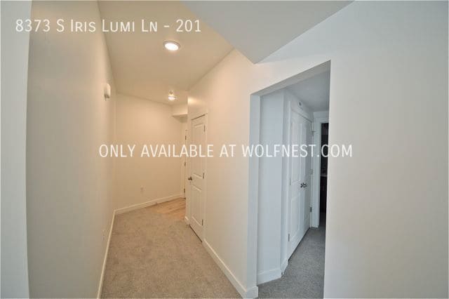 Building Photo - Newer Build 3 Bed Midvale Condo! No Deposi...