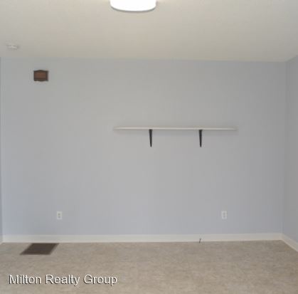 Building Photo - 1 br, 1 bath House - 51 W Washington Street