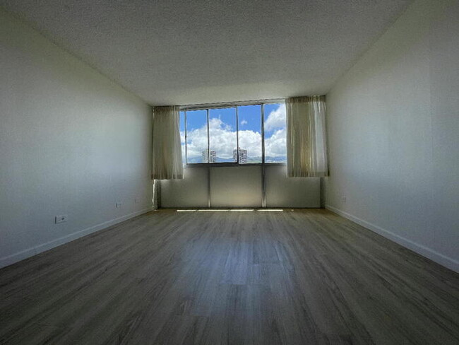 Building Photo - ALOHALANI 1/1/1 sec, view, amens