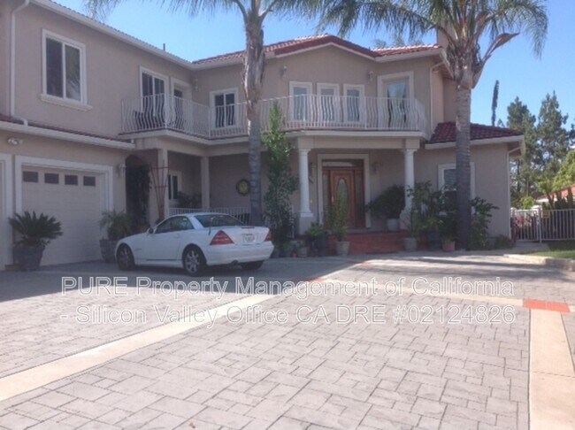 Foto del edificio - 11050 Canyon Dr