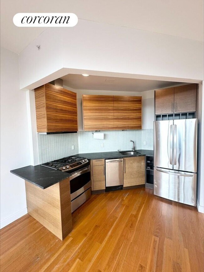 Foto del edificio - 1124-24 31st Ave