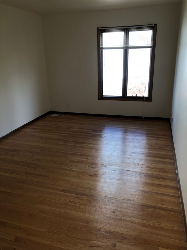 Building Photo - Valley Green Townhomes