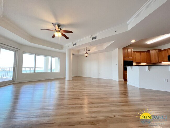 Building Photo - Waterfront Condo, Full View of The Sound!