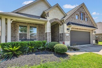 Building Photo - 24119 Kingdom Isle Ln