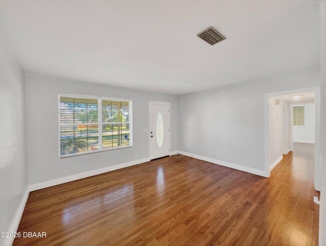 Building Photo - 632 Tarragona Way