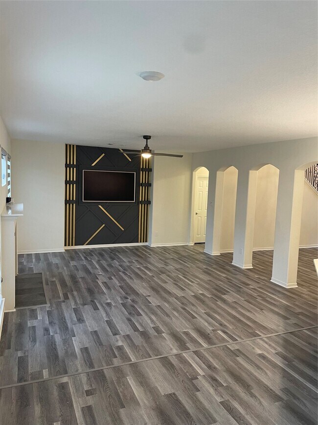 Foto del edificio - 24315 Camillia Ridge Way