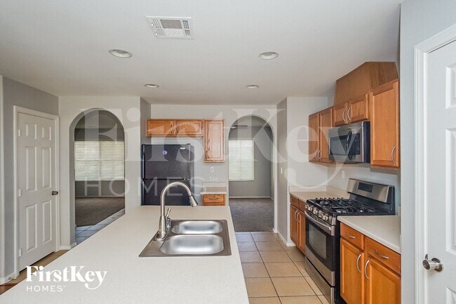 Foto del edificio - 5333 N Carlsbad Heights St