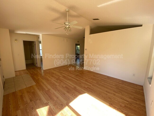 Foto del edificio - 908 Helen St
