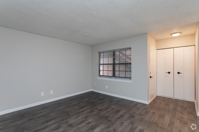 Interior Photo - Huffman Mill Townhomes