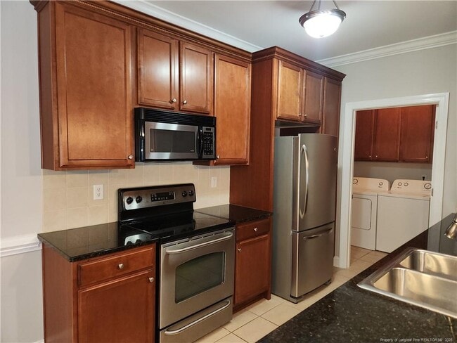 Building Photo - 821 Astron Ln