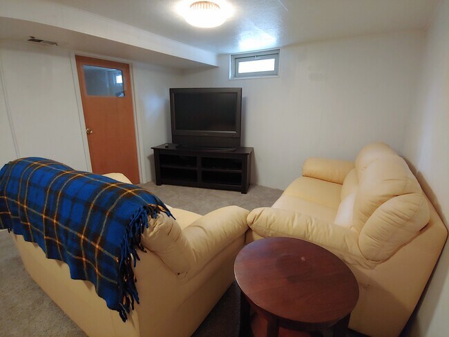 Foto del edificio - 4590 S Delaware St