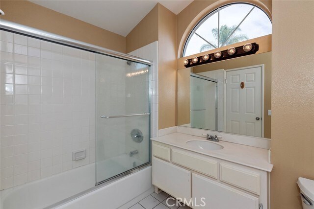 Foto del edificio - 27726 Rubidoux