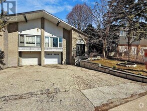 Building Photo - 33 Angus Dr