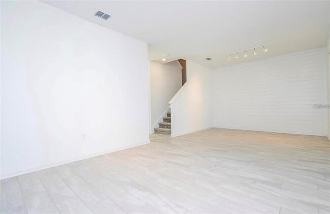 Foto del edificio - 13890 Title Wy