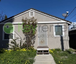 Building Photo - 4403 6th Ave