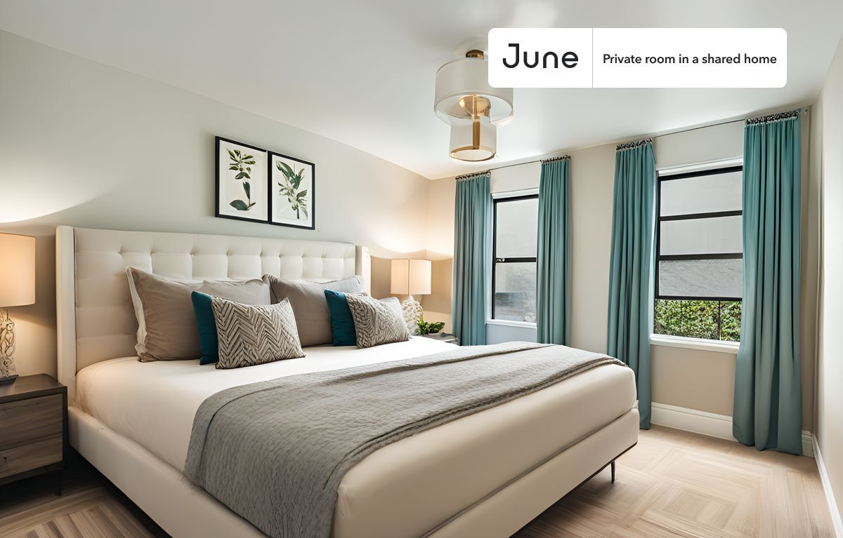 Foto principal - Room in Shared 4 bed/1 bath home