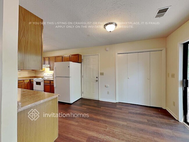 Foto del edificio - 403 Cindy Dr SE