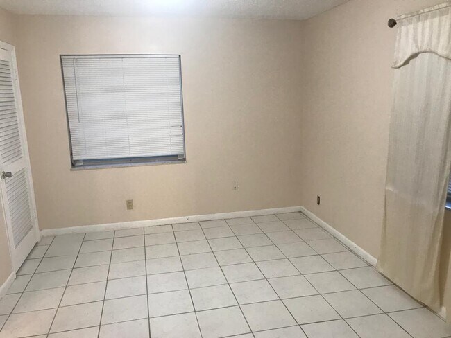 Foto del edificio - 20886 Vinesta Cir