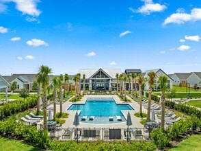 Building Photo - Stillwell at Avery Centre