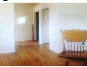 Building Photo - 8960 Camellia Ct