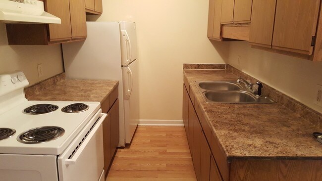 Foto del edificio - 4130 Oak Park Dr SE