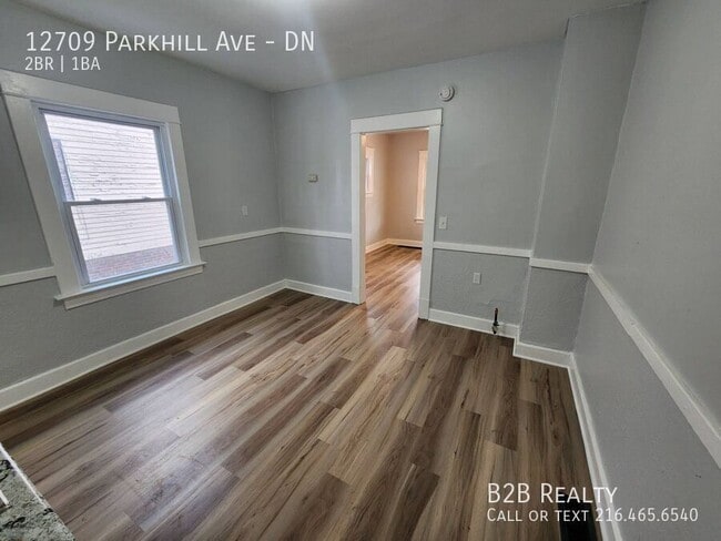 Building Photo - 12709 Parkhill Ave