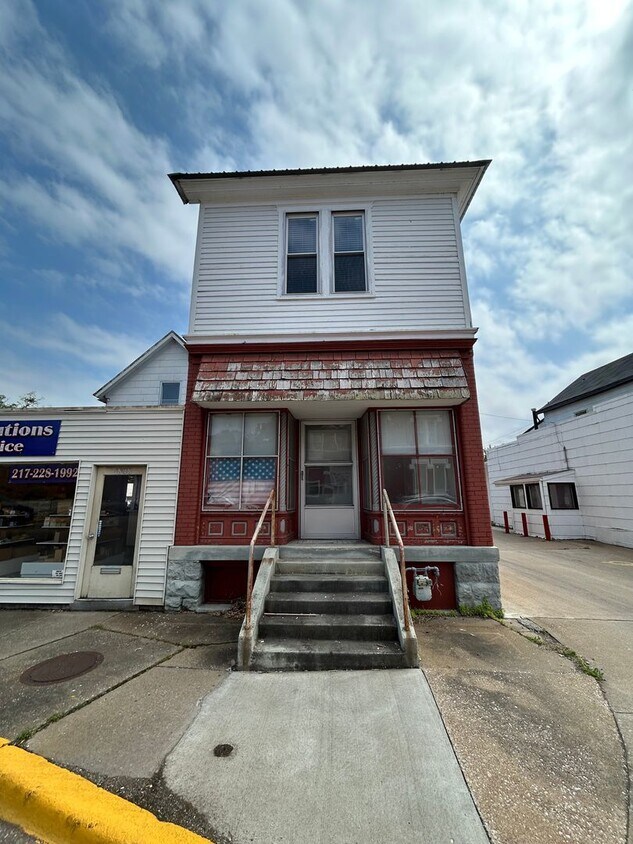 Primary Photo - 1806 State St