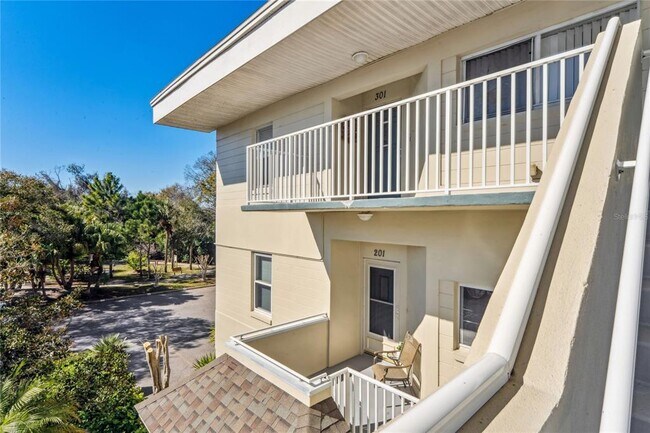 Building Photo - 2210 Utopian Dr E