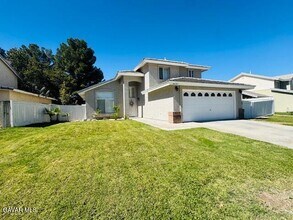 Building Photo - 44707 Tarragon Dr
