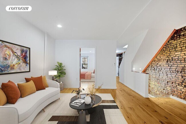 Foto del edificio - 494 19th St