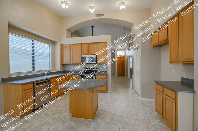 Foto del edificio - 263 E Ashurst Dr
