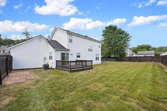 Building Photo - 1232 Hillock Ln