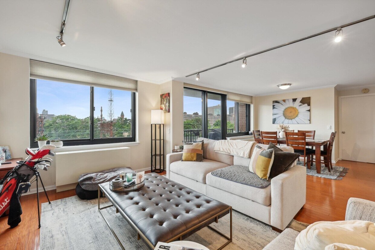 Foto principal - 700 Grove St