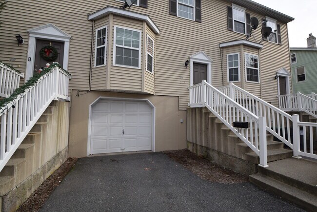 cochera - 309 Putnam St