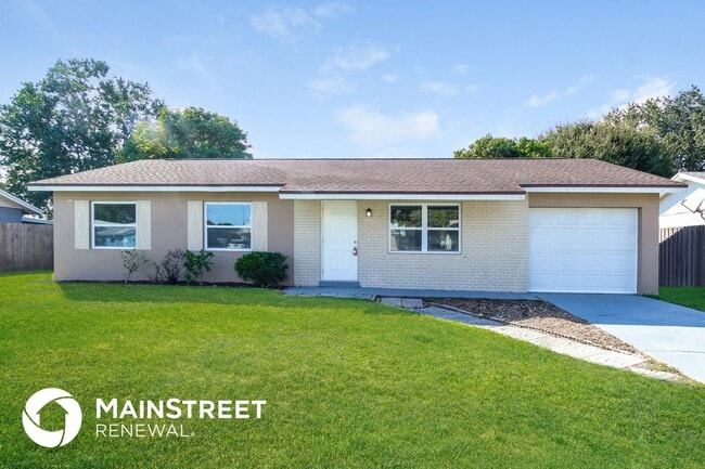 Building Photo - 2146 Sandalwood Dr