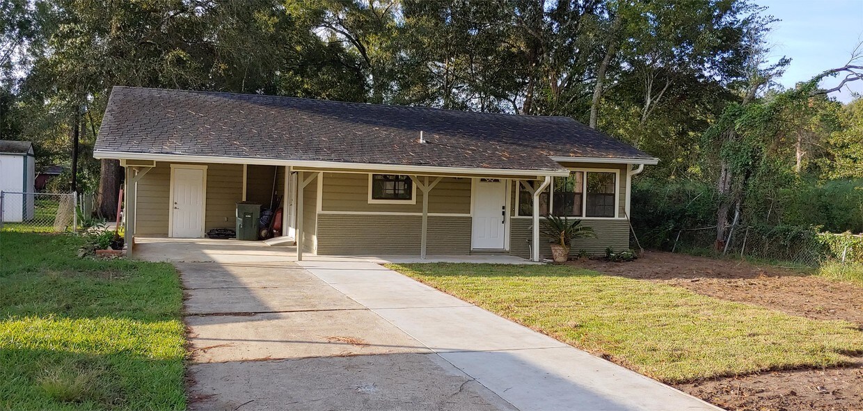 7395 Scotts Dr, Beaumont, TX 77708 House for Rent in Beaumont, TX