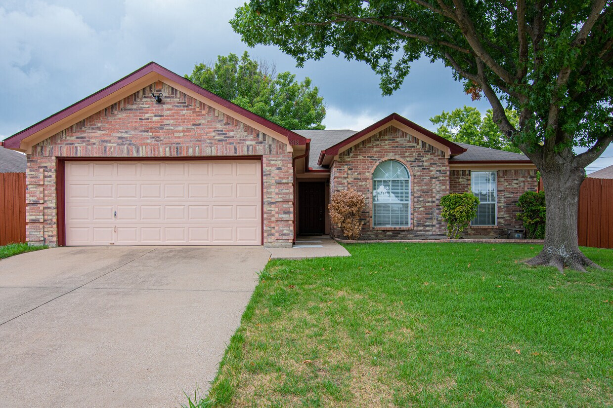 6718 Valley Branch Dr, Arlington, TX 76001 House Rental in Arlington
