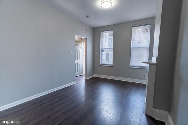 Foto del edificio - 3617 N Sydenham St