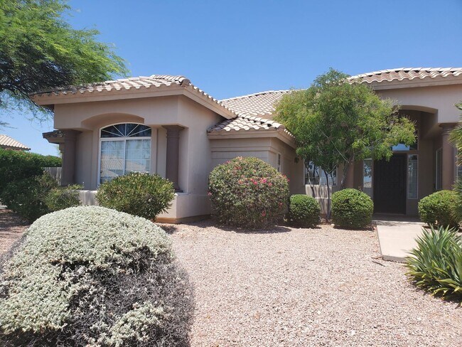 Foto del edificio - 4 bd 2.5 bth north east scottsdale home with pool