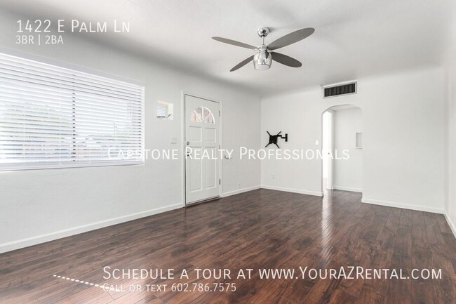 Building Photo - 1422 E Palm Ln