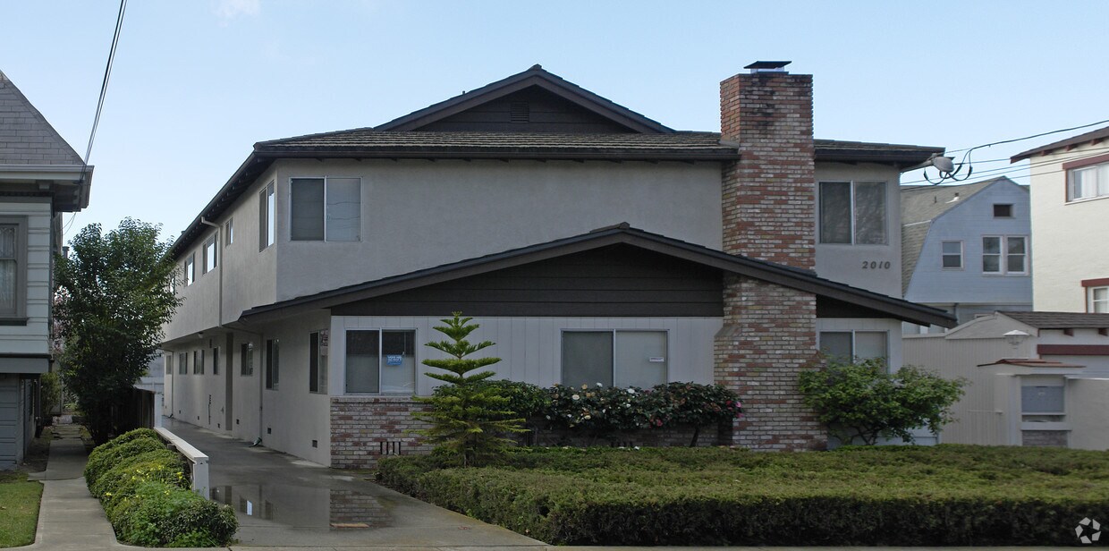 Building Photo - 2010 San Jose Ave