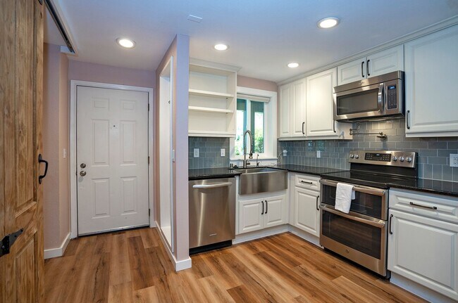 Foto del edificio - Wonderful 2-bedroom Townhome Style in Bothell, WA!