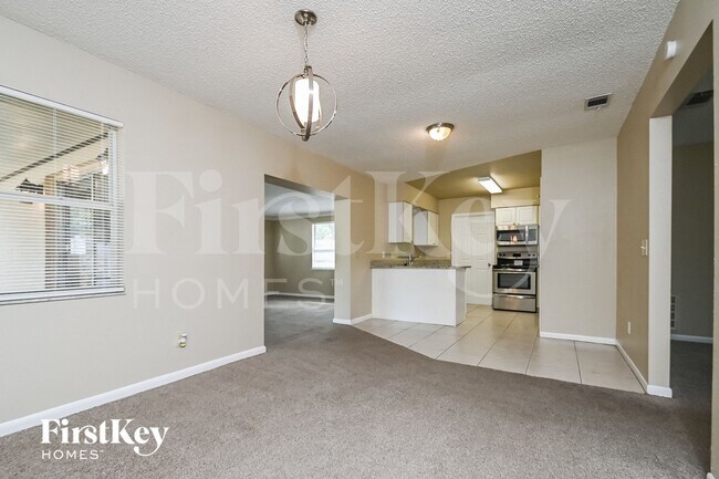 Foto del edificio - 1104 Tiburon Dr