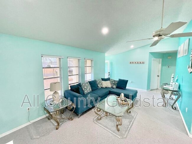 Building Photo - 285 Mark Twain Ln