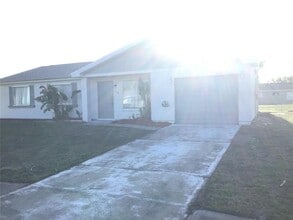 Building Photo - 7104 Gama Ct