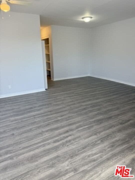 Building Photo - 941 N Kingsley Dr