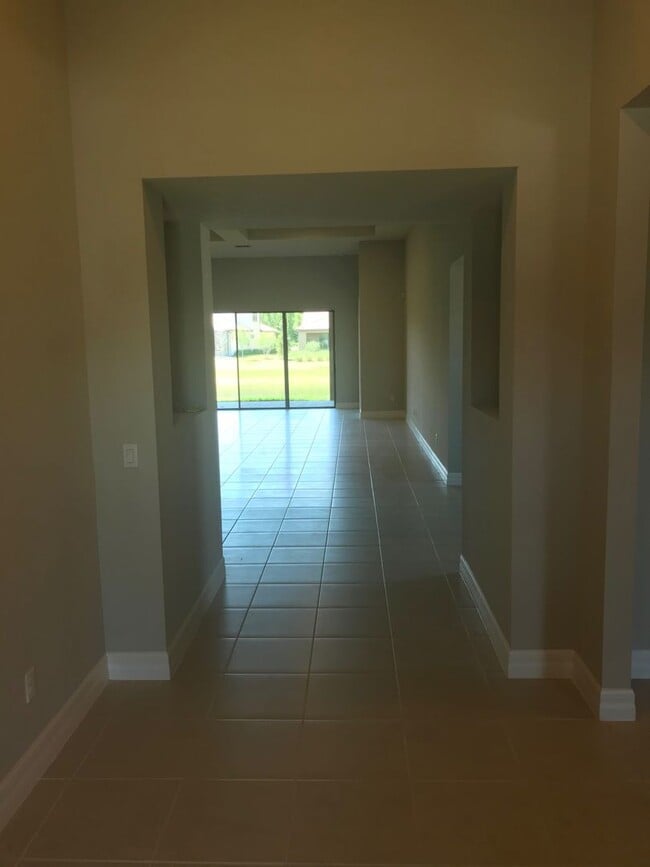 Photo - 3 Bedroom Home Located in Lake Nona!!