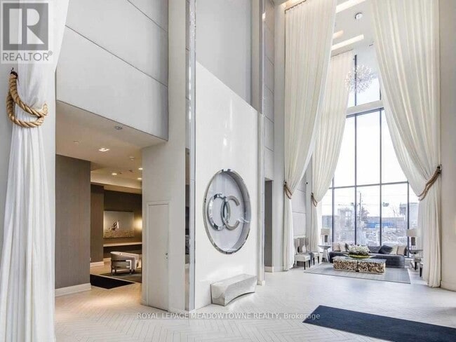 Photo du bâtiment - 59 Annie Craig Dr