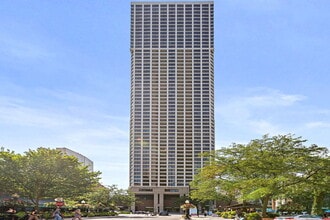 Building Photo - 1030 N State St